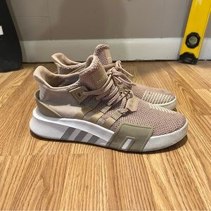 adidas EQT Bask ADV W (WMNS)
Equipment Ash Peach White